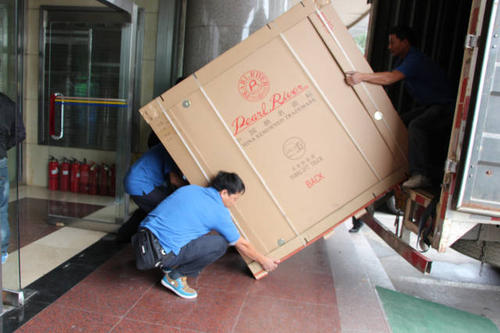 麟游钢琴贵重工艺品无忧运